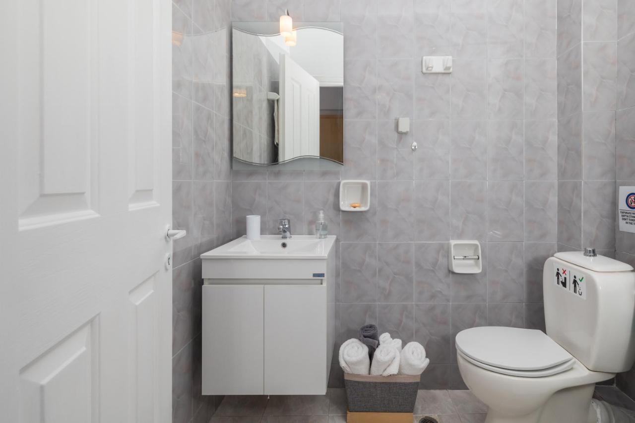 White House Studios & Apartments Argostoli  Exterior foto